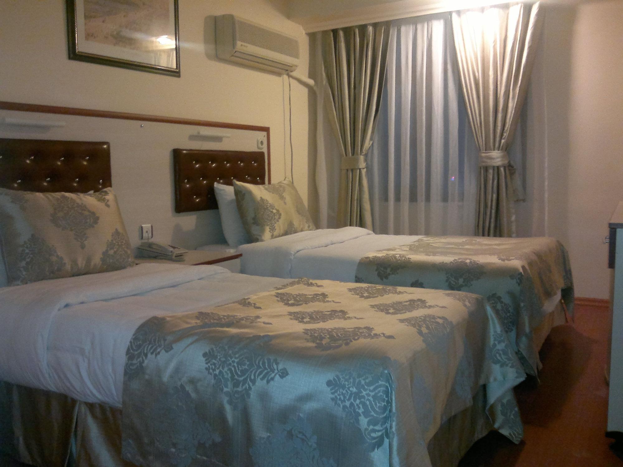 Tayhan Hotel Стамбул Экстерьер фото
