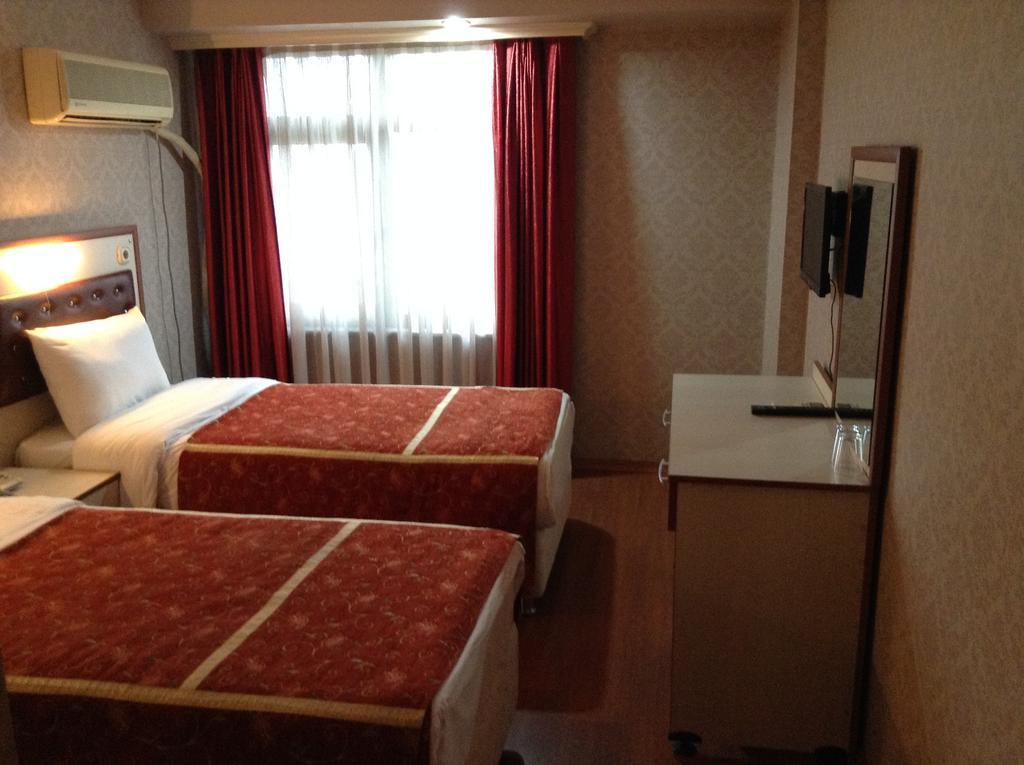 Tayhan Hotel Стамбул Экстерьер фото